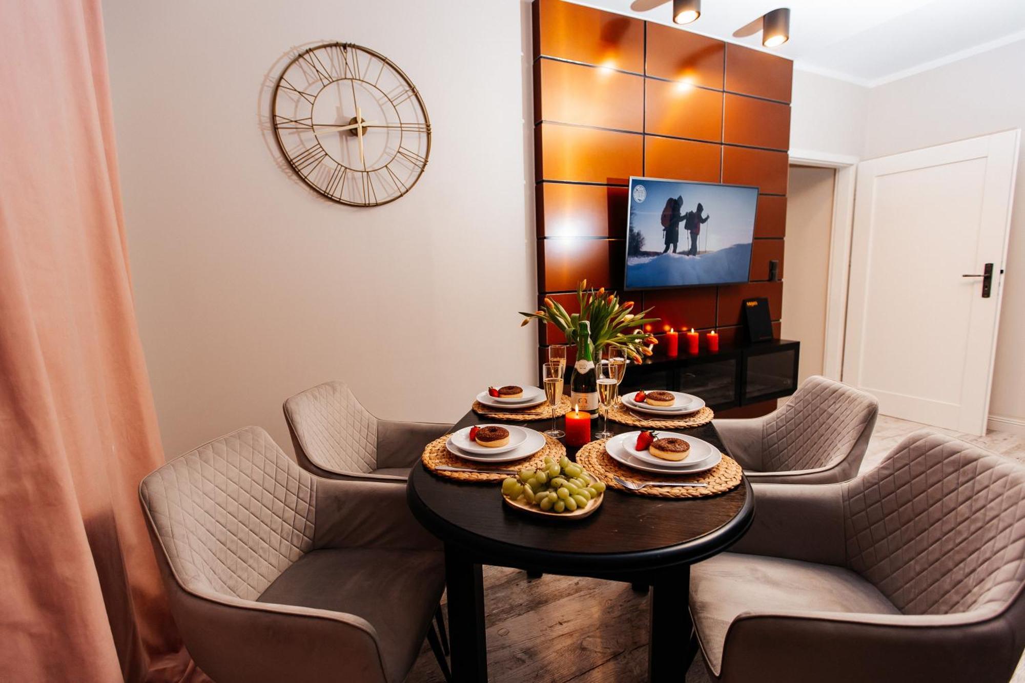 Maya'S Flats & Resorts 59 - Most Milosci Gdańsk Eksteriør billede